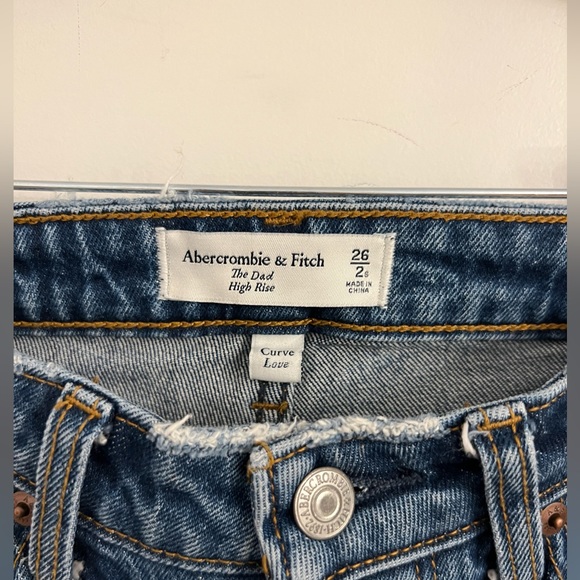 Abercrombie high rise dad jeans - Picture 2 of 3